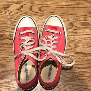 Hot pink converse